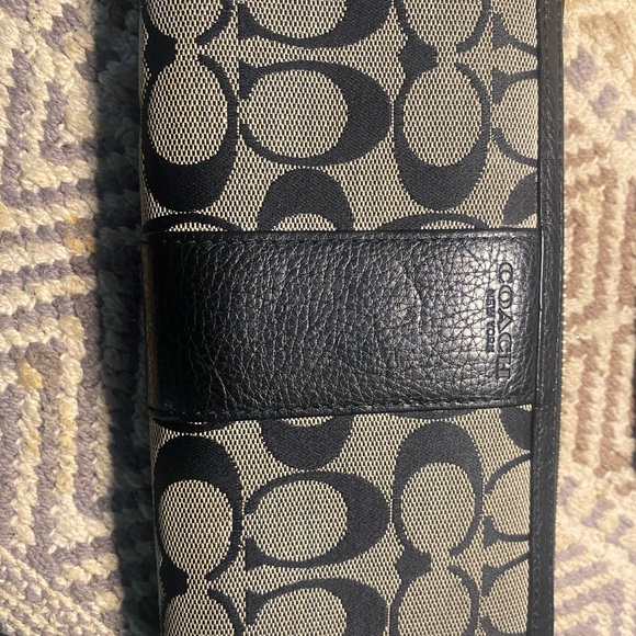 Coach wallet - Picture 2 of 5